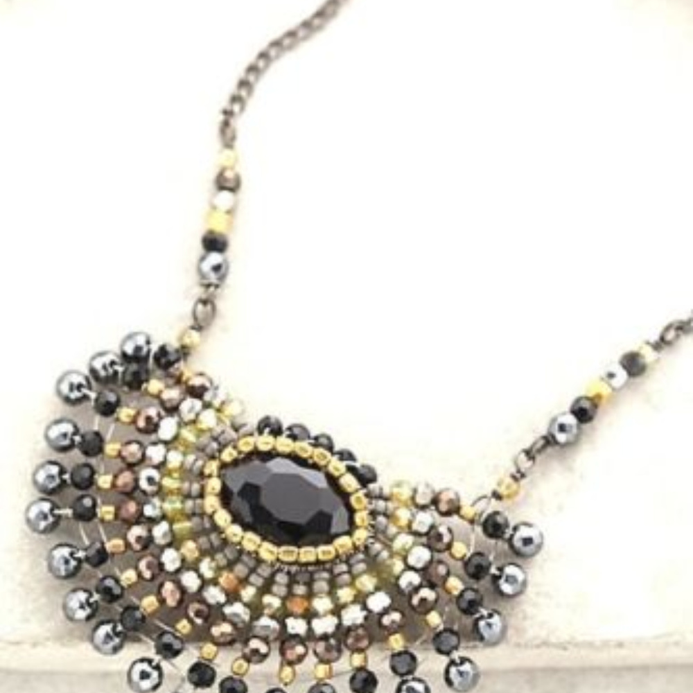 Radial Necklace Anthropologie - Picture 2 of 5